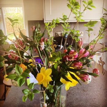 Happy Easter!  A lovely couple of relaxing days off here.  A lot of you getting in touch to say how much all the bunnies and chicks are loving their new owners, thank you!  Feel free to share any pics below. 🤗🐤🐰💐  #easter #eastergifts #personalisedgifts #meaningfulgifts #keepsakes #handmadeinscotland #smallbusinessscotland