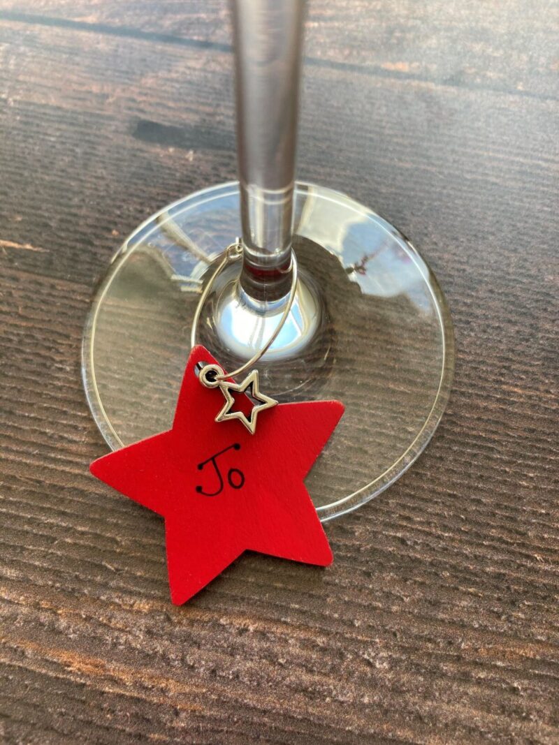 redstarwinecharm-rotated-1.jpg